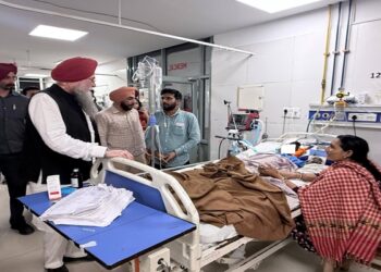 Speaker ਸੰਧਵਾਂ ਵੱਲੋਂ ਗੁਰੂ ਗੋਬਿੰਦ ਸਿੰਘ ਮੈਡੀਕਲ ਕਾਲਜ ਦਾ ਅਚਨਚੇਤ ਦੌਰਾ, ਮਰੀਜ਼ਾਂ ਦਾ ਜਾਣਿਆ ਹਾਲ ਚਾਲ Speaker ਸੰਧਵਾਂ ਵੱਲੋਂ ਗੁਰੂ ਗੋਬਿੰਦ ਸਿੰਘ ਮੈਡੀਕਲ ਕਾਲਜ ਦਾ ਅਚਨਚੇਤ ਦੌਰਾ, ਮਰੀਜ਼ਾਂ ਦਾ ਜਾਣਿਆ ਹਾਲ ਚਾਲ