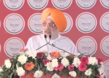 BJP ਦੀ ਬਦਲਾਅ ਰੈਲੀ : ਕੇਸਰੀ ਦਸਤਾਰ ਸਜਾ ਮੋਗਾ ਰੈਲੀ ’ਚ ਪੁੱਜੇ ਗ੍ਰਹਿ ਮੰਤਰੀ ਅਮਿਤ ਸ਼ਾਹ