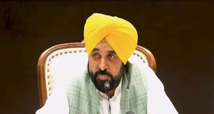 Punjab: ਸਿੱਖਿਆ ਖੇਤਰ ‘ਚ ਹੋਏ ਵੱਡੇ ਬਦਲਾਅ; CM Mann ਨੇ ਵੇਰਵੇ ਕੀਤੇ ਸਾਂਝੇ Punjab: ਸਿੱਖਿਆ ਖੇਤਰ ‘ਚ ਹੋਏ ਵੱਡੇ ਬਦਲਾਅ; CM Mann ਨੇ ਵੇਰਵੇ ਕੀਤੇ ਸਾਂਝੇ