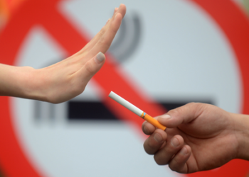  HEALTH & MEDICINE : ਲਾਓਸ ਵਿੱਚ ਹਰ ਸਾਲ ਤੰਬਾਕੂ ਨਾਲ ਸਬੰਧਤ ਬਿਮਾਰੀਆਂ ਕਾਰਨ ਹੁੰਦੀ ਹੈ 6,000 ਤੋਂ ਵੱਧ ਲੋਕਾਂ ਦੀ ਮੌਤ 