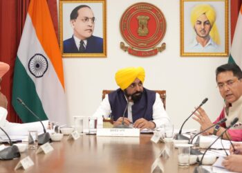 ਮੁੱਖ ਮੰਤਰੀ ਭਗਵੰਤ ਸਿੰਘ ਮਾਨ ਦੀ ਅਗਵਾਈ ਵਿੱਚ ਵਜ਼ਾਰਤ ਵੱਲੋਂ ਗੁਰੂ ਗ੍ਰੰਥ ਸਾਹਿਬ ਦੀ ਬੇਅਦਬੀ ਰੋਕਣ ਅਤੇ ਸਜ਼ਾਵਾਂ ਹੋਰ ਸਖ਼ਤ ਬਣਾਉਣ ਲਈ ਬੇਅਦਬੀ ਵਿਰੋਧੀ ਕਾਨੂੰਨ ਵਿੱਚ ਤਰਮੀਮ ਕਰਨ ਦੀ ਮਨਜ਼ੂਰੀ