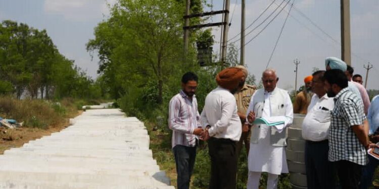 ਮਾਨ ਸਰਕਾਰ ਵਲੋਂ ਸੂਬੇ ’ਚ ਹੜ੍ਹ ਰੋਕੂ ਪ੍ਰਬੰਧਾਂ ’ਤੇ ਖ਼ਰਚੇ ਜਾ ਰਹੇ 600 ਕਰੋੜ ਰੁਪਏ: ਬਰਿੰਦਰ ਕੁਮਾਰ ਗੋਇਲ