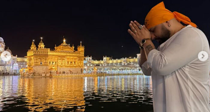 Entertainment: ਦਰਬਾਰ ਸਾਹਿਬ ਨਤਮਸਤਕ ਹੋਏ ਗਾਇਕ ਬੀ ਪ੍ਰਾਕ