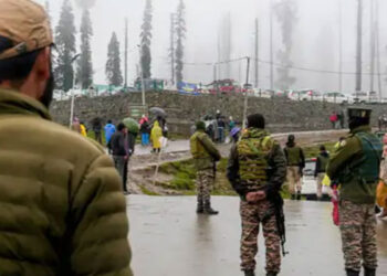 National: ਪਹਿਲਗਾਮ ਹਮਲੇ ਦੀ ਪਹਿਲੀ ਬਰਸੀ ਅੱਜ, ਕਸ਼ਮੀਰ ਭਰ ‘ਚ ਵਧਾਈ ਗਈ ਸੁਰੱਖਿਆ