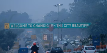 Chandigarh ਭਾਜਪਾ ਦਫ਼ਤਰ ਧਮਾਕੇ ਤੋਂ ਬਾਅਦ ਸ਼ਹਿਰ ਨੂੰ ਅੱਗ ਲਗਾਉਣ ਦੀ ਧਮਕੀ; ਅਲਰਟ ‘ਤੇ ਸੁਰੱਖਿਆ ਏਜੰਸੀਆਂ Chandigarh ਭਾਜਪਾ ਦਫ਼ਤਰ ਧਮਾਕੇ ਤੋਂ ਬਾਅਦ ਸ਼ਹਿਰ ਨੂੰ ਅੱਗ ਲਗਾਉਣ ਦੀ ਧਮਕੀ; ਅਲਰਟ ‘ਤੇ ਸੁਰੱਖਿਆ ਏਜੰਸੀਆਂ