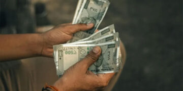 National: ਕਰਮਚਾਰੀਆਂ ਤੇ ਪੈਨਸ਼ਨਰਾਂ ਨੂੰ ਕੇਂਦਰ ਸਰਕਾਰ ਨੇ DA-DR ਦੇ ਬਕਾਏ ‘ਤੇ ਦਿੱਤਾ ਵੱਡਾ ਝਟਕਾ