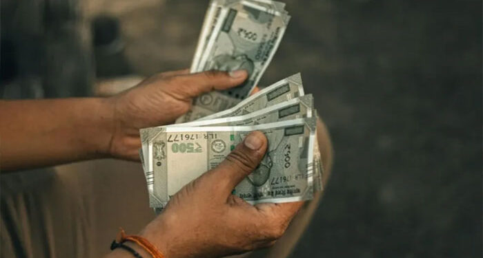 National: ਕਰਮਚਾਰੀਆਂ ਤੇ ਪੈਨਸ਼ਨਰਾਂ ਨੂੰ ਕੇਂਦਰ ਸਰਕਾਰ ਨੇ DA-DR ਦੇ ਬਕਾਏ ‘ਤੇ ਦਿੱਤਾ ਵੱਡਾ ਝਟਕਾ