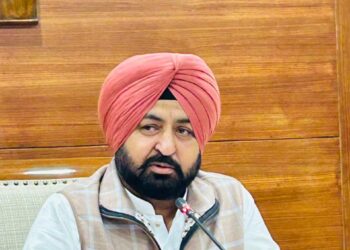 “ਤਕਸੀਮ ਯੋਜਨਾ”: ਜ਼ਮੀਨ ਦੀ ਪਰਿਵਾਰਕ ਤਕਸੀਮ ਦੇ ਸੁਚਾਰੂ ਅਮਲ ਲਈ ਲੋਕਾਂ ਤੱਕ ਪਹੁੰਚ ਕਰਨਗੇ ਪਟਵਾਰੀ