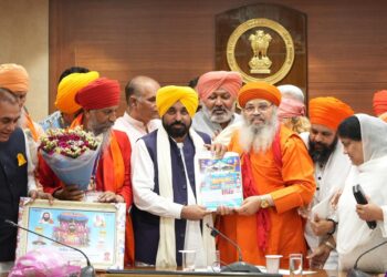 ਮੁੱਖ ਮੰਤਰੀ ਭਗਵੰਤ ਸਿੰਘ ਮਾਨ ਨੇ ਗੁਰੂ ਰਵਿਦਾਸ ਦੇ 650ਵੇਂ ਪ੍ਰਕਾਸ਼ ਪੁਰਬ ਨੂੰ ਸ਼ਾਨਦਾਰ ਢੰਗ ਨਾਲ ਮਨਾਉਣ ਲਈ ਲੜੀਵਾਰ ਸਮਾਗਮਾਂ ਨੂੰ ਅੰਤਿਮ ਰੂਪ ਦਿੱਤਾ