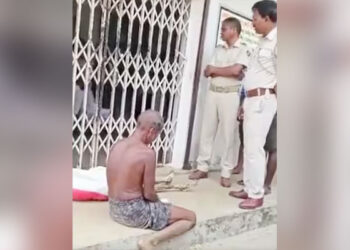 National: ਵਿਅਕਤੀ ਆਪਣੀ ਭੈਣ ਦਾ ਕੰਕਾਲ ਲੈ ਕੇ ਪਹੁੰਚਿਆ ਬੈਂਕ