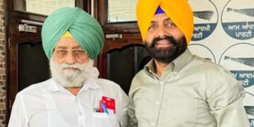 Punjab: DM ਰੰਧਾਵਾ ਖੁਦਕੁਸ਼ੀ ਮਾਮਲਾ: ਭੁੱਲਰ ਦੇ ਪਿਤਾ ਦੀ ਅਗਾਊਂ ਜ਼ਮਾਨਤ ਅਰਜ਼ੀ ਰੱਦ