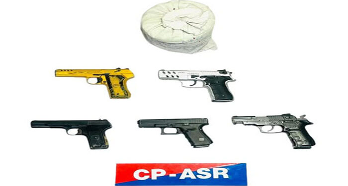 Punjab: ICE, 5 ਪਿਸਤੌਲਾਂ ਅਤੇ ਜ਼ਿੰਦਾ ਕਾਰਤੂਸਾਂ ਸਮੇਤ ਤਿੰਨ ਗ੍ਰਿਫਤਾਰ