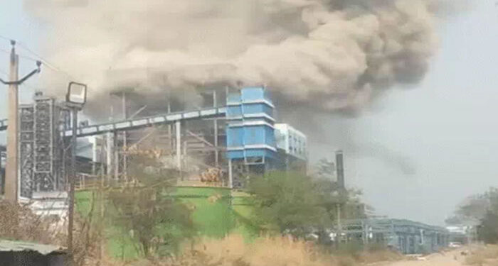 National: ਛੱਤੀਸਗੜ੍ਹ ਪਾਵਰ ਪਲਾਂਟ ਹਾਦਸਾ – ਹੁਣ ਤੱਕ 17 ਮੌਤਾਂ National: ਛੱਤੀਸਗੜ੍ਹ ਪਾਵਰ ਪਲਾਂਟ ਹਾਦਸਾ – ਹੁਣ ਤੱਕ 17 ਮੌਤਾਂ