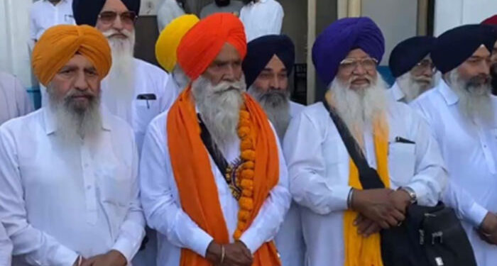 Punjab: ਵਿਸਾਖੀ ਮਨਾਉਣ ਲਈ 2,840 ਸਿੱਖ ਸ਼ਰਧਾਲੂਆਂ ਦਾ ਜਥਾ ਪਾਕਿਸਤਾਨ ਲਈ ਰਵਾਨਾ