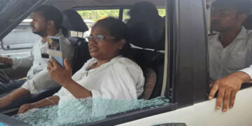 National: TMC ਸੰਸਦ ਮੈਂਬਰ ਮਿਤਾਲੀ ਦੀ ਕਾਰ ‘ਤੇ ਇੱਟਾਂ-ਪੱਥਰਾਂ ਨਾਲ ਹੋਇਆ ਹਮਲਾ