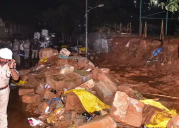 Bengaluru ‘ਚ ਭਾਰੀ ਮੀਂਹ ਕਾਰਨ ਹਸਪਤਾਲ ਦੀ ਡਿੱਗੀ ਕੰਧ: 7 ਮੌਤਾਂ