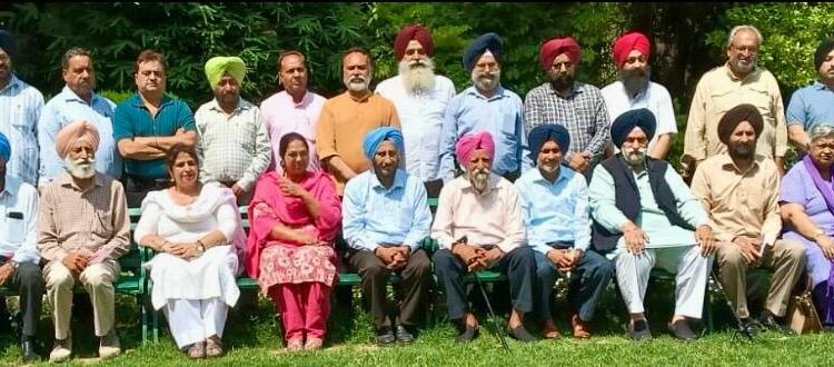 PUNJAB : ਪੰਜਾਬੀ ਸਾਹਿਤ ਅਕਾਡਮੀ ਲੁਧਿਆਣਾ ਵੱਲੋਂ ਤਿੰਨ ਪ੍ਰਮੁੱਖ ਸ਼ਖ਼ਸੀਅਤਾਂ ਡਾ. ਵਰਿਆਮ ਸਿੰਘ ਸੰਧੂ, ਡਾ. ਗੁਰਇਕਬਾਲ ਸਿੰਘ ਤੇ ਡਾ. ਸਰਬਜੀਤ ਕੌਰ ਸੋਹਲ ਪ੍ਰਬੰਧਕੀ ਬੋਰਡ ਵਿੱਚ ਨਾਮਜ਼ਦ PUNJAB : ਪੰਜਾਬੀ ਸਾਹਿਤ ਅਕਾਡਮੀ ਲੁਧਿਆਣਾ ਵੱਲੋਂ ਤਿੰਨ ਪ੍ਰਮੁੱਖ ਸ਼ਖ਼ਸੀਅਤਾਂ ਡਾ. ਵਰਿਆਮ ਸਿੰਘ ਸੰਧੂ, ਡਾ. ਗੁਰਇਕਬਾਲ ਸਿੰਘ ਤੇ ਡਾ. ਸਰਬਜੀਤ ਕੌਰ ਸੋਹਲ ਪ੍ਰਬੰਧਕੀ ਬੋਰਡ ਵਿੱਚ ਨਾਮਜ਼ਦ