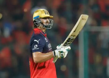 IPL 2026 : ਰਾਇਲ ਚੈਲੇਂਜਰਜ਼ ਬੰਗਲੁਰੂ ਤੇ ਚੇਨਈ ਸੁਪਰ ਕਿੰਗਜ਼ ਵਿਚਾਲੇ ਮੁਕਾਬਲਾ ਜਾਰੀ ; ਚੇਨਈ ਨੇ 3 ਓਵਰਾਂ ‘ਚ ਗਵਾਈਆਂ 3 ਵਿਕਟਾਂ 