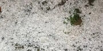 Pathankot : ਪਠਾਨਕੋਟ ਵਿੱਚ ਭਾਰੀ ਮੀਂਹ ਅਤੇ ਗੜੇਮਾਰੀ ; ਤਾਪਮਾਨ ‘ਚ ਭਾਰੀ ਗਿਰਾਵਟ Pathankot : ਪਠਾਨਕੋਟ ਵਿੱਚ ਭਾਰੀ ਮੀਂਹ ਅਤੇ ਗੜੇਮਾਰੀ ; ਤਾਪਮਾਨ ‘ਚ ਭਾਰੀ ਗਿਰਾਵਟ