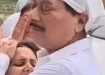 PUNJAB : ਸ਼੍ਰੋਮਣੀ ਲੋਕ ਗਾਇਕ ਤੇ ਗੀਤਕਾਰ ਪਾਲੀ ਦੇਤਵਾਲੀਆ ਦੇ ਨੌਜਵਾਨ ਪੁੱਤਰ ਦਾ ਦੇਹਾਂਤ