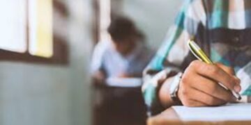 HCS ਪ੍ਰੀਖਿਆ ਦੇਣ ਪੁੱਜਾ ਫਰਜ਼ੀ ਉਮੀਦਵਾਰ ਕਾਬੂ, ਬਾਇਓਮੈਟ੍ਰਿਕ ਵੈਰੀਫਿਕੇਸ਼ਨ ਨੇ ਖੋਲ੍ਹੀ ਪੋਲ!