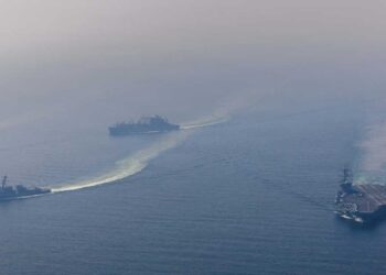 Iran ਨੇ ਵਪਾਰਕ ਜਹਾਜ਼ਾਂ ਲਈ ਖੋਲ੍ਹਿਆ Strait Of Hormuz