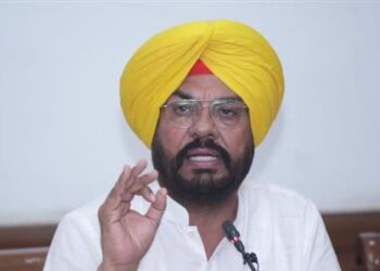 ਚੋਣਾਂ ਤੋਂ ਠੀਕ ਪਹਿਲਾਂ ਦੇਸ਼ ਵਿੱਚ ਤਣਾਅਪੂਰਨ ਮਾਹੌਲ ਪੈਦਾ ਕਰਕੇ ਵੋਟਾਂ ਦਾ ਧਰੁਵੀਕਰਨ ਕਰਨ ਦੀ ਗੰਦੀ ਰਾਜਨੀਤੀ ਕਰ ਰਹੀ ਹੈ ਭਾਜਪਾ: ਕੁਲਦੀਪ ਧਾਲੀਵਾਲ