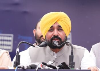 ਭਾਜਪਾ ਦੇ ਹੱਥ 700 ਕਿਸਾਨਾਂ ਦੇ ਖ਼ੂਨ ਨਾਲ ਰੰਗੇ ਹੋਏ, ਪੰਜਾਬ ਕਾਲੇ ਖੇਤੀ ਕਾਨੂੰਨਾਂ ਦੇ ਅਪਮਾਨ ਨੂੰ ਨਹੀਂ ਭੁੱਲੇਗਾ: ਮੁੱਖ ਮੰਤਰੀ ਭਗਵੰਤ ਸਿੰਘ ਮਾਨ