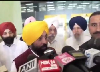ਮੋਦੀ ਸਰਕਾਰ ਨੇ ਪਾਬੰਦੀਆਂ ਅਤੇ ਮਹਿੰਗਾਈ ਰਾਹੀਂ ਦੇਸ਼ ‘ਚ ਅਣਐਲਾਨਿਆ ਲਾਕਡਾਊਨ ਲਾਇਆ: ਮੁੱਖ ਮੰਤਰੀ ਭਗਵੰਤ ਸਿੰਘ ਮਾਨ