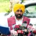 ਨੀਟ ਪੇਪਰ ਲੀਕ ਨਾਲ ਲੱਖਾਂ ਵਿਦਿਆਰਥੀਆਂ ਦੇ ਸੁਪਨੇ ਟੁੱਟੇ, ਕੇਂਦਰ ਦੀ ਨਾਕਾਮੀ ਅਤੇ ਵਿਦਿਆਰਥੀਆਂ ਨਾਲ ਧੋਖਾਧੜੀ-ਮੁੱਖ ਮੰਤਰੀ ਭਗਵੰਤ ਸਿੰਘ ਮਾਨ