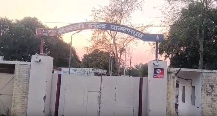 Punjab: ਕੇਂਦਰੀ ਜੇਲ੍ਹ ‘ਚ ਹਵਾਲਾਤੀਆਂ ਦੇ ਭਿੜੇ ਦੋ ਗੁੱਟ, ਚਾਰ ਜ਼ਖਮੀ