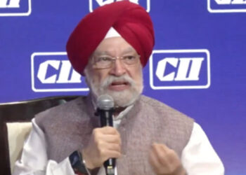 National: ਭਾਰਤ ਕੋਲ ਹੈ ਕੱਚੇ ਤੇਲ ਅਤੇ LPG ਦਾ ਸਟਾਕ, PM ਦੇ ਸ਼ਬਦਾਂ ਦੀ ਗਲਤ ਵਿਆਖਿਆ ਨਾ ਕਰੋ – ਪੈਟਰੋਲੀਅਮ ਮੰਤਰੀ