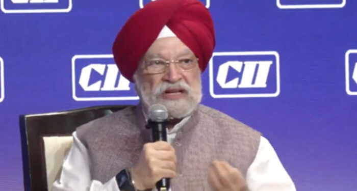 National: ਭਾਰਤ ਕੋਲ ਹੈ ਕੱਚੇ ਤੇਲ ਅਤੇ LPG ਦਾ ਸਟਾਕ, PM ਦੇ ਸ਼ਬਦਾਂ ਦੀ ਗਲਤ ਵਿਆਖਿਆ ਨਾ ਕਰੋ – ਪੈਟਰੋਲੀਅਮ ਮੰਤਰੀ National: ਭਾਰਤ ਕੋਲ ਹੈ ਕੱਚੇ ਤੇਲ ਅਤੇ LPG ਦਾ ਸਟਾਕ, PM ਦੇ ਸ਼ਬਦਾਂ ਦੀ ਗਲਤ ਵਿਆਖਿਆ ਨਾ ਕਰੋ – ਪੈਟਰੋਲੀਅਮ ਮੰਤਰੀ