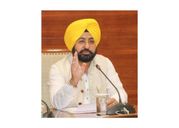 ਰੋਜ਼ਾਨਾ 1100 ਤੋਂ ਵੱਧ ਬਜ਼ੁਰਗਾਂ ਵਲੋਂ ਤੀਰਥ ਅਸਥਾਨਾਂ ਦੀ ਯਾਤਰਾ ਸਦਕਾ ਮਾਨ ਸਰਕਾਰ ਦੀ ਮੁੱਖ ਮੰਤਰੀ ਤੀਰਥ ਯਾਤਰਾ ਸਕੀਮ ਪੂਰੇ ਸਫ਼ਲ ਲੋਕ-ਪੱਖੀ ਉਪਰਾਲਿਆਂ ਵਿਚ ਸ਼ੁਮਾਰ