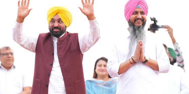 ਜਦੋਂ ਤੱਕ ਪੰਜਾਬ ਵਿੱਚ ਆਮ ਆਦਮੀ ਪਾਰਟੀ ਦੀ ਸਰਕਾਰ ਹੈ, ਔਰਤਾਂ ਨੂੰ ਸਨਮਾਨ ਰਾਸ਼ੀ ਅਤੇ ਮੁਫ਼ਤ ਬਿਜਲੀ ਮਿਲਦੀ ਰਹੇਗੀ-ਭਗਵੰਤ ਸਿੰਘ ਮਾਨ