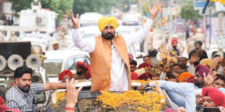 ਬੇਅਦਬੀ ਦੇ ਦੋਸ਼ੀ ਹੁਣ ਬਹੁਤਾ ਸਮਾਂ ਕਾਨੂੰਨ ਦੇ ਸ਼ਿਕੰਜੇ ਤੋਂ ਬਚ ਨਹੀਂ ਸਕਦੇ; ਸ਼ੁਕਰਾਨਾ ਯਾਤਰਾ ਦੇ ਦੂਜੇ ਦਿਨ ਮੁੱਖ ਮੰਤਰੀ ਭਗਵੰਤ ਸਿੰਘ ਮਾਨ ਨੇ ਲਿਆ ਅਹਿਦ