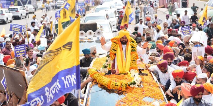 ‘ਸ਼ੁਕਰਾਨਾ ਯਾਤਰਾ’ ਵਿੱਚ ਲੱਖਾਂ ਸੰਗਤਾਂ ਨੇ ਸ਼ਿਰਕਤ ਕਰਕੇ ਬੇਅਦਬੀ ਵਿਰੋਧੀ ਇਤਿਹਾਸਕ ਕਾਨੂੰਨ ਲਈ ਅਕਾਲ ਪੁਰਖ ਦਾ ਧੰਨਵਾਦ ਕੀਤਾ-ਭਗਵੰਤ ਸਿੰਘ ਮਾਨ