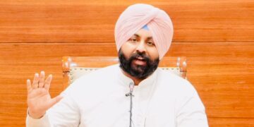 ਸਕੂਲ ਸਿੱਖਿਆ ਵਿੱਚ ਪੰਜਾਬ ਨੇ ਕੇਰਲਾ ਨੂੰ ਪਛਾੜਿਆ, ਨੀਤੀ ਆਯੋਗ ਦੀ ਰਿਪੋਰਟ ਵਿੱਚ ਭਾਰਤ ਦੇ ਸਰਬੋਤਮ ਕਾਰਗੁਜ਼ਾਰੀ ਵਾਲੇ ਸੂਬੇ ਵਜੋਂ ਉੱਭਰਿਆ: ਹਰਜੋਤ ਸਿੰਘ ਬੈਂਸ