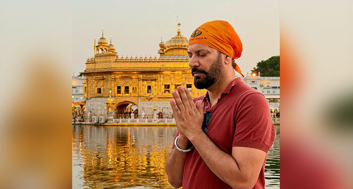 Entertainment: ਦਰਬਾਰ ਸਾਹਿਬ ਵਿਖੇ ਨਤਮਸਤਕ ਹੋਏ ਪੰਜਾਬੀ ਗਾਇਕ ਜਸਬੀਰ ਜੱਸੀ