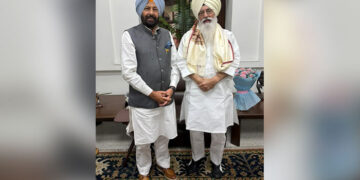Punjab: ਬੀਜੇਪੀ ਪੰਜਾਬ ਪ੍ਰਧਾਨ ਬਣਨ ਮਗਰੋਂ ਕੇਵਲ ਢਿੱਲੋਂ ਨੇ ਡੇਰਾ ਮੁਖੀ ਬਿਆਸ ਨਾਲ ਕੀਤੀ ਮੁਲਾਕਾਤ