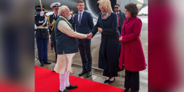 PM Modi ਆਪਣੀ ਵਿਦੇਸ਼ ਫੇਰੀ ਦੇ ਪਹਿਲੇ ਪੜਾਅ ਦੌਰਾਨ ਦੇਰ ਰਾਤ ਨੀਦਰਲੈਂਡ ਪਹੁੰਚੇ