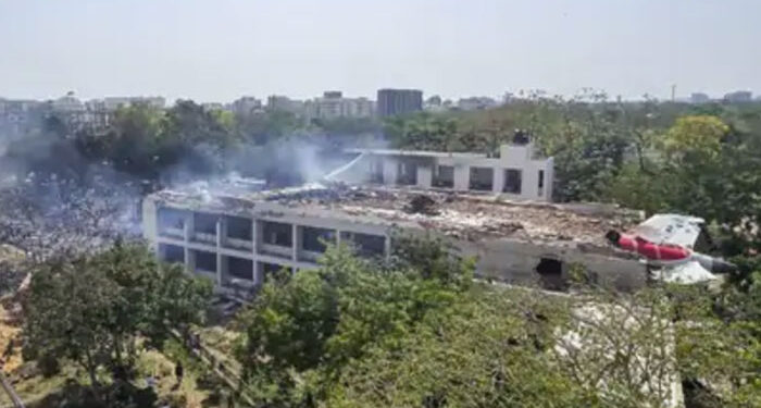 Ahmedabad Plane Crash: ਜਹਾਜ਼ ਹਾਦਸੇ ‘ਚ ਤਬਾਹ ਹੋਇਆ ਹੋਸਟਲ ਮੁੜ ਬਣੇਗਾ Ahmedabad Plane Crash: ਜਹਾਜ਼ ਹਾਦਸੇ ‘ਚ ਤਬਾਹ ਹੋਇਆ ਹੋਸਟਲ ਮੁੜ ਬਣੇਗਾ