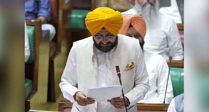 Punjab: ਮੰਤਰੀ ਤਰੁਣਪ੍ਰੀਤ ਸੌਂਧ ਵੱਲੋਂ ਉਜਰਤ ਵਿੱਚ ਵਾਧੇ ਦਾ ਪ੍ਰਸਤਾਵ ਪੇਸ਼