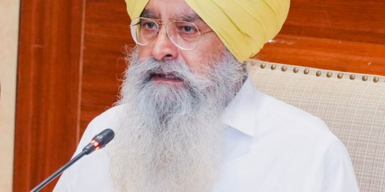 PUNJAB : ਸਰਕਾਰ ਵੱਲੋਂ ਸਾਉਣੀ ਦੀ ਮੱਕੀ ਪ੍ਰੋਜੈਕਟ ਦਾ 16 ਜ਼ਿਲ੍ਹਿਆਂ ਤੱਕ ਵਿਸਥਾਰ, ਕਿਸਾਨਾਂ ਨੂੰ ਝੋਨੇ ਦੇ ਫ਼ਸਲੀ ਚੱਕਰ ‘ਚੋਂ ਕੱਢਣ ਲਈ ਪ੍ਰਤੀ ਹੈਕਟੇਅਰ 17500 ਰੁਪਏ ਮਿਲੇਗੀ ਸਬਸਿਡੀ  : ਗੁਰਮੀਤ ਸਿੰਘ ਖੁੱਡੀਆਂ