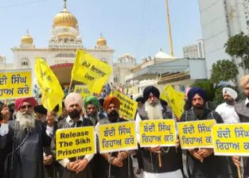ਦਿੱਲੀ ਪੁਲਿਸ ਨੇ ਸਿੱਖ ਪ੍ਰਦਰਸ਼ਨਕਾਰੀਆਂ ਨੂੰ ਲਿਆ ਹਿਰਾਸਤ ‘ਚ ; ਬੰਦੀ ਸਿੰਘਾਂ ਦੀ ਰਿਹਾਈ ਦੀ ਮੰਗ ਨੂੰ ਲੈ ਕੇ ਕਰ ਰਹੇ ਸੀ ਪ੍ਰਦਰਸ਼ਨ