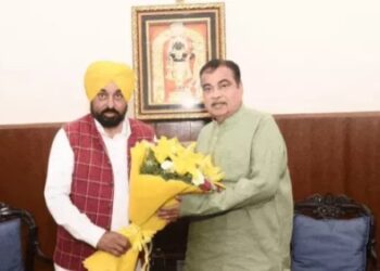 ਮੁੱਖ ਮੰਤਰੀ ਭਗਵੰਤ ਮਾਨ ਨੇ ਕੇਂਦਰੀ ਮੰਤਰੀ ਨਿਤਿਨ ਗਡਕਰੀ ਨਾਲ ਕੀਤੀ ਮੁਲਾਕਾਤ