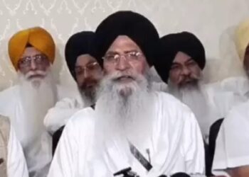 ਬੇਅਦਬੀ ਕਾਨੂੰਨ ‘ਤੇ ਚਰਚਾ : ਸ਼੍ਰੋਮਣੀ ਕਮੇਟੀ ਨੇ 31 ਮਈ ਨੂੰ ਸੱਦਿਆ ਪੰਥਕ ਸੰਮੇਲਨ ਬੇਅਦਬੀ ਕਾਨੂੰਨ ‘ਤੇ ਚਰਚਾ : ਸ਼੍ਰੋਮਣੀ ਕਮੇਟੀ ਨੇ 31 ਮਈ ਨੂੰ ਸੱਦਿਆ ਪੰਥਕ ਸੰਮੇਲਨ
