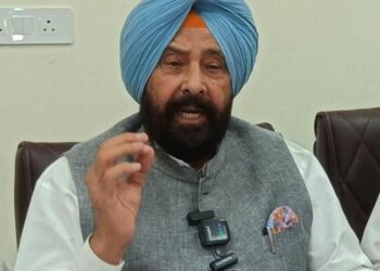 ਪੰਜਾਬ ਭਾਜਪਾ ਵਿੱਚ ਜਲਦ ਹੋਣ ਜਾ ਰਿਹਾ ਫੇਰਬਦਲ ; ਸਾਬਕਾ MLA ਕੇਵਲ ਢਿੱਲੋਂ ਬਣ ਸਕਦੇ ਹਨ ਪੰਜਾਬ ਭਾਜਪਾ ਦੇ ਨਵੇਂ ਪ੍ਰਧਾਨ ਪੰਜਾਬ ਭਾਜਪਾ ਵਿੱਚ ਜਲਦ ਹੋਣ ਜਾ ਰਿਹਾ ਫੇਰਬਦਲ ; ਸਾਬਕਾ MLA ਕੇਵਲ ਢਿੱਲੋਂ ਬਣ ਸਕਦੇ ਹਨ ਪੰਜਾਬ ਭਾਜਪਾ ਦੇ ਨਵੇਂ ਪ੍ਰਧਾਨ