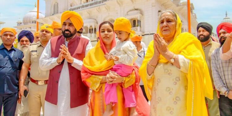 ਮੁੱਖ ਮੰਤਰੀ ਭਗਵੰਤ ਸਿੰਘ ਮਾਨ ਨੇ ਤਖ਼ਤ ਸ੍ਰੀ ਪਟਨਾ ਸਾਹਿਬ ਵਿਖੇ ਮੱਥਾ ਟੇਕਿਆ