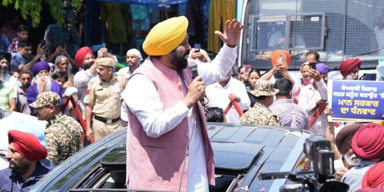ਅੰਮ੍ਰਿਤਸਰ ਅਤੇ ਜਲੰਧਰ ਵਿੱਚ ਹੋਏ ਬੰਬ ਧਮਾਕੇ, ਪੰਜਾਬ ਵਿੱਚ ਭਾਜਪਾ ਦੀਆਂ ਚੋਣ ਤਿਆਰੀਆਂ ਦਾ ਹਿੱਸਾ: ਮੁੱਖ ਮੰਤਰੀ ਭਗਵੰਤ ਸਿੰਘ ਮਾਨ